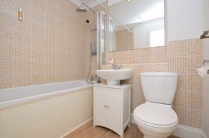 Family Bathroom- click for photo gallery